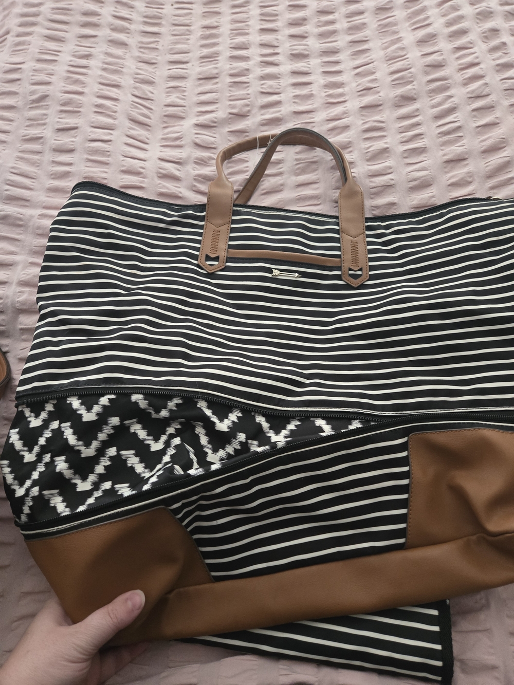 Stella & Dot Striped Black & White Weekender Tote with Brown Trim - Picture 4 of 4